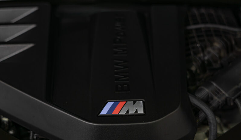 
								BMW M3 COMPETITION full									