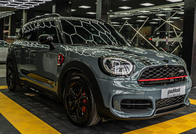 
								MINI COUNTRYMAN JCW ALL4 full									