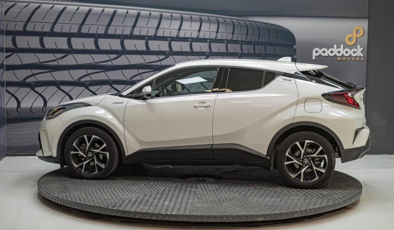 
								Toyota CHR full									