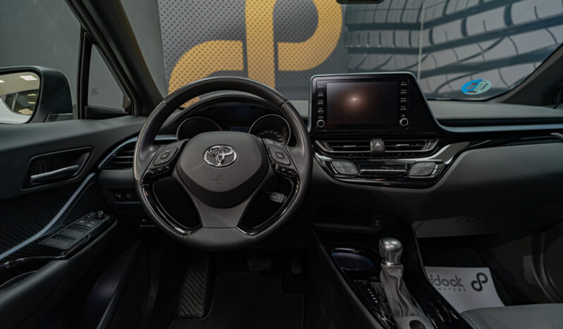 
								Toyota CHR full									