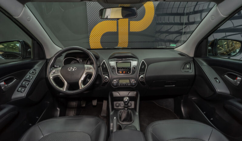 
								Hyundai ix35 full									