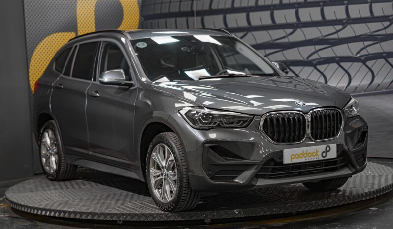 
								BMW X1 sDrive18d full									