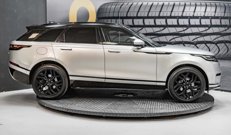 
								RANGE ROVER VELAR full									