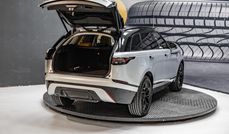 
								RANGE ROVER VELAR full									