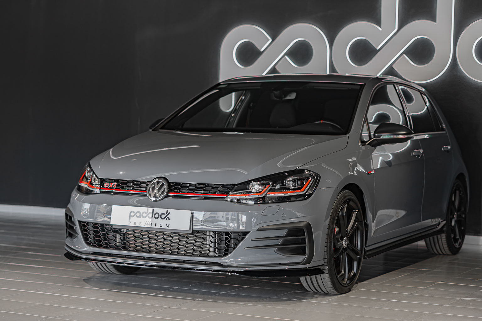 VW GOLF TCR