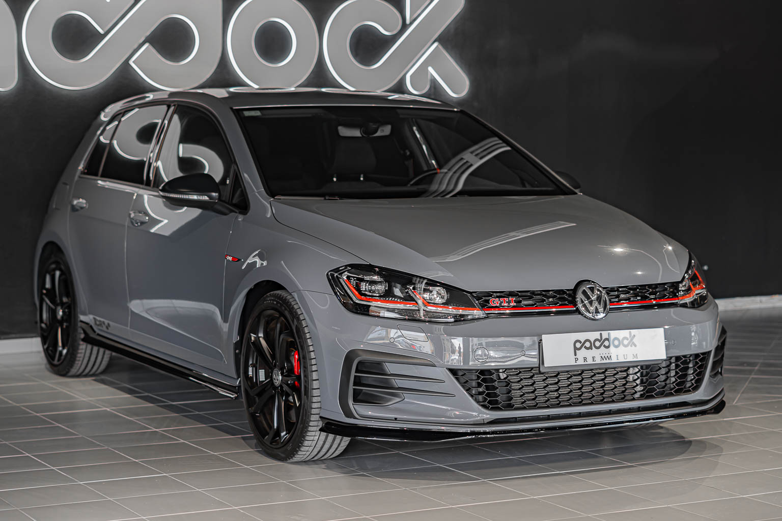 VW GOLF TCR