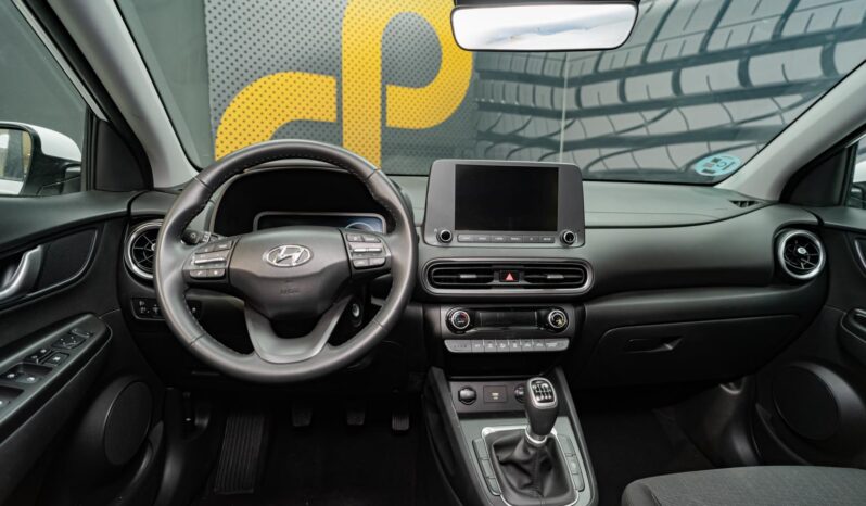 
								HYUNDAI KONA full									