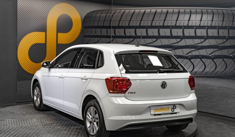 
								Volkswagen Polo full									