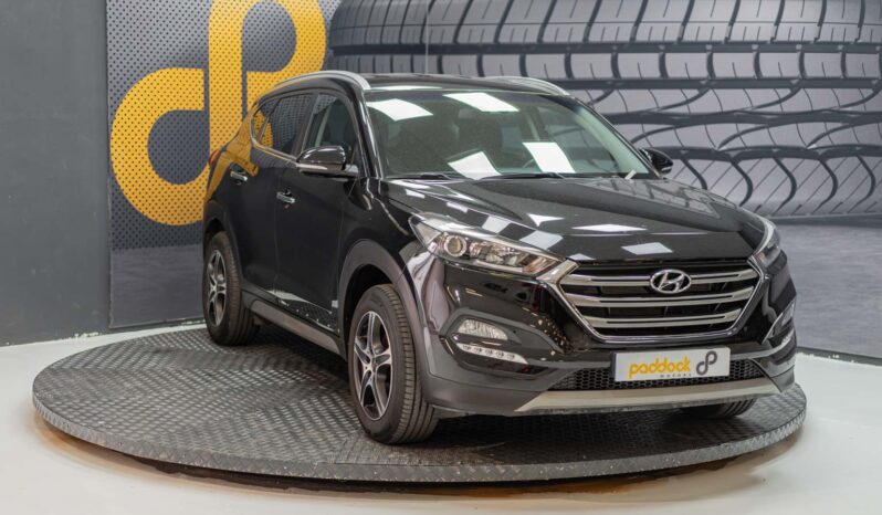 
								Hyundai Tucson full									