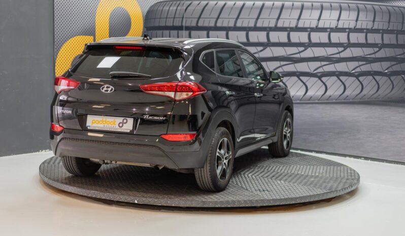 
								Hyundai Tucson full									