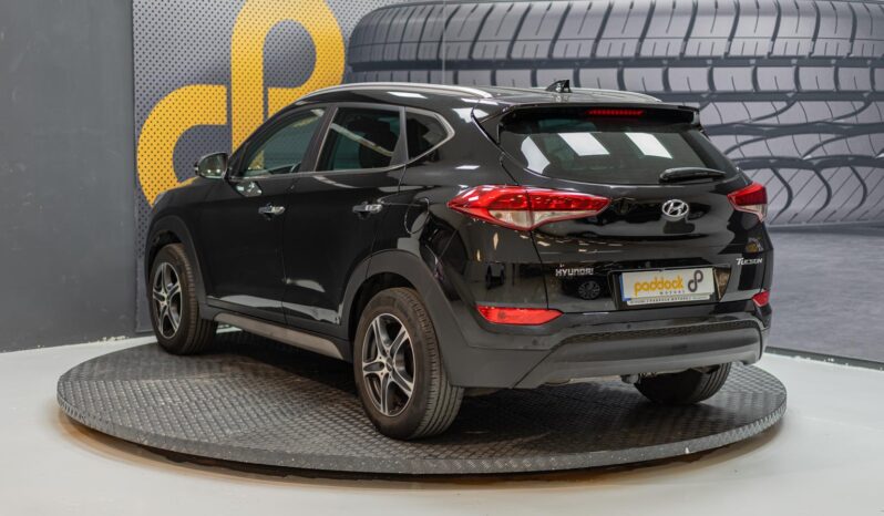 
								Hyundai Tucson full									