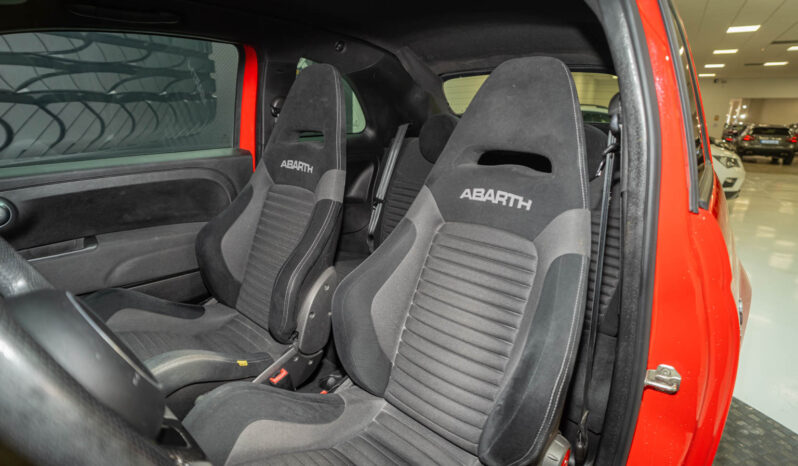 
								Abarth 595 full									