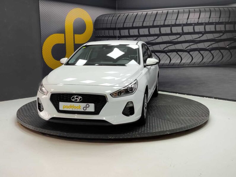 								Hyundai i30 full									