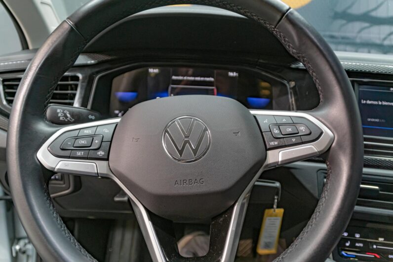 								Volkswagen Taigo full									