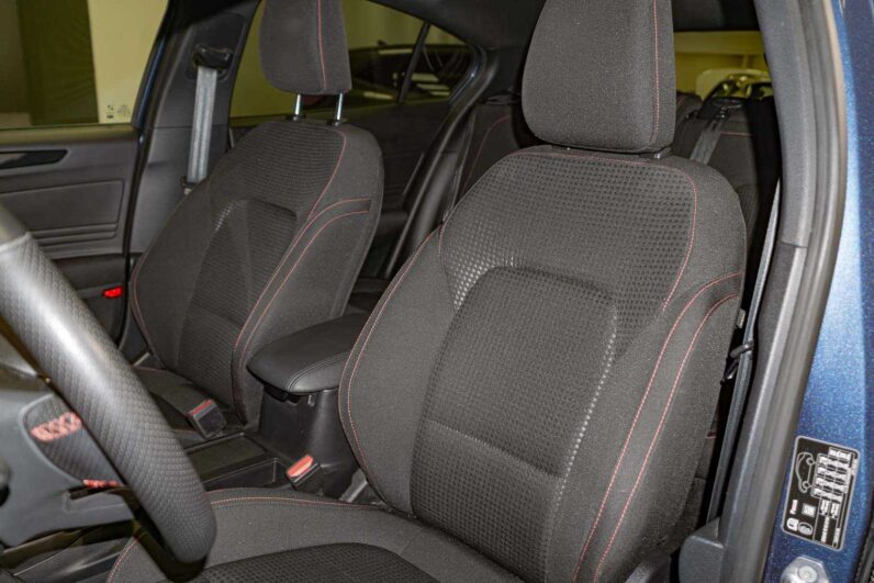 								Ford Focus full									