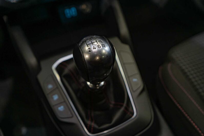 								Ford Focus full									