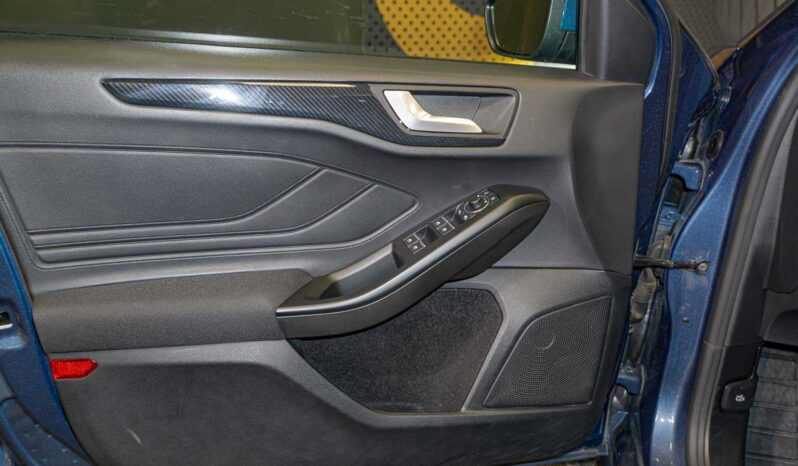 								Ford Focus full									