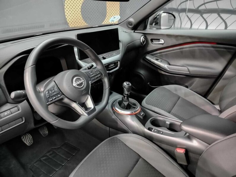 								Nissan Juke full									