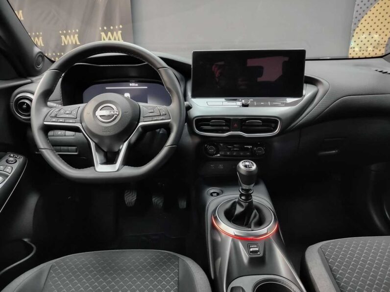 								Nissan Juke full									