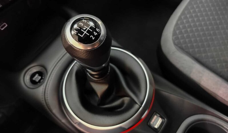 								Nissan Juke full									