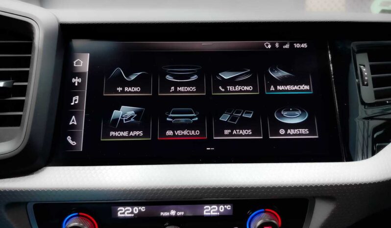 								Audi A1 full									