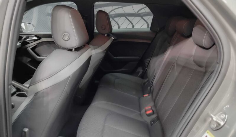 								Audi A1 full									
