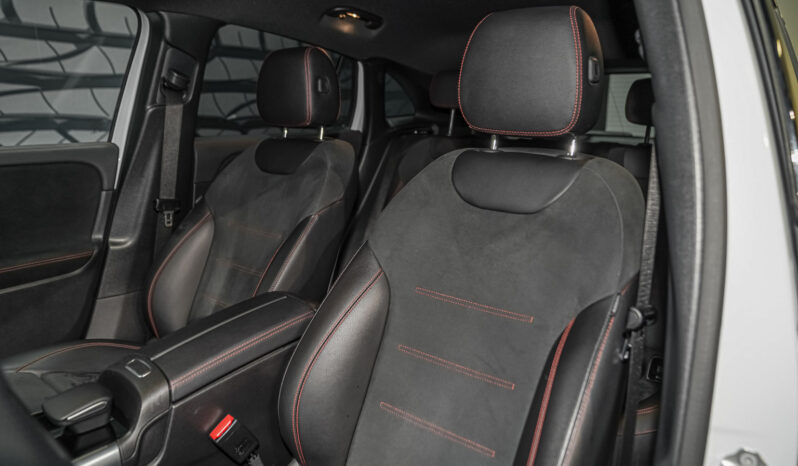 								MercedesBenz GLA full									