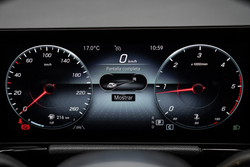								MercedesBenz GLA full									