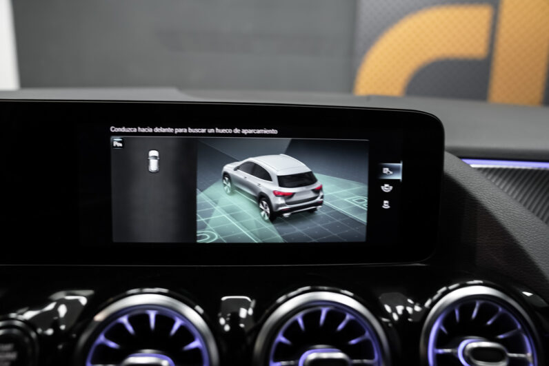 								MercedesBenz GLA full									