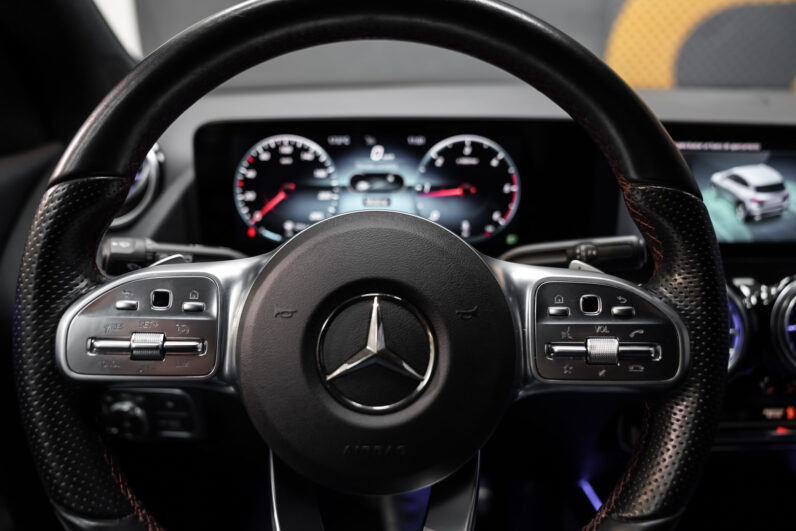 								MercedesBenz GLA full									