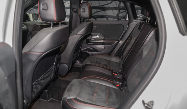 								MercedesBenz GLA full									