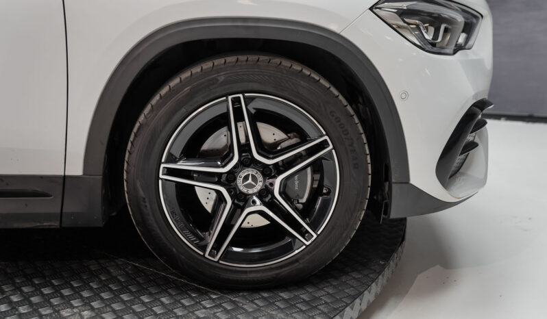								MercedesBenz GLA full									