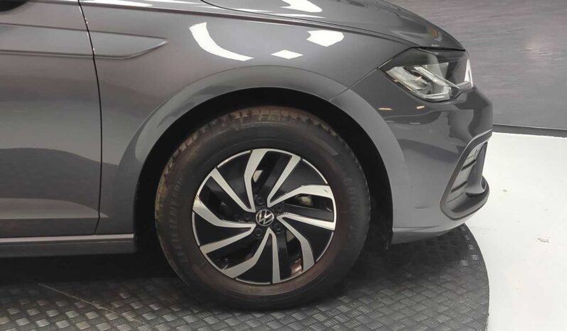 								Volkswagen Polo full									