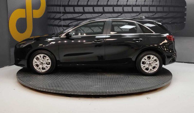 								Kia Ceed full									