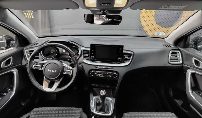 								Kia Ceed full									