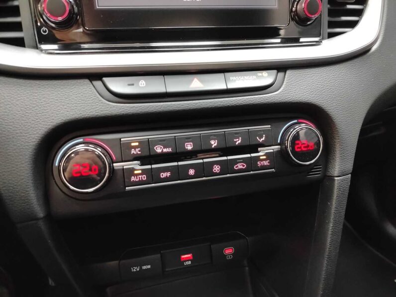 								Kia Ceed full									