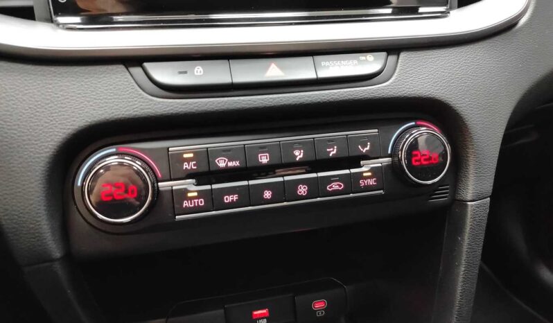 								Kia Ceed full									