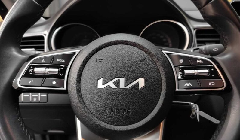 								Kia Ceed full									