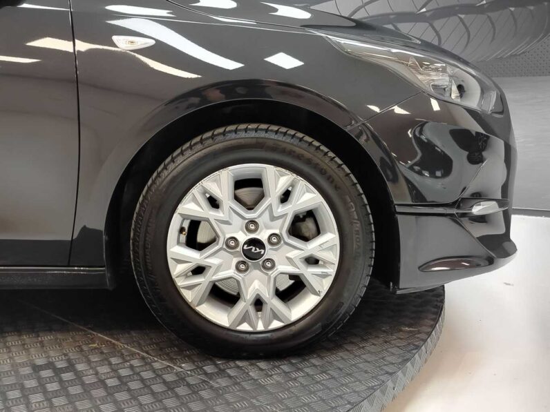								Kia Ceed full									