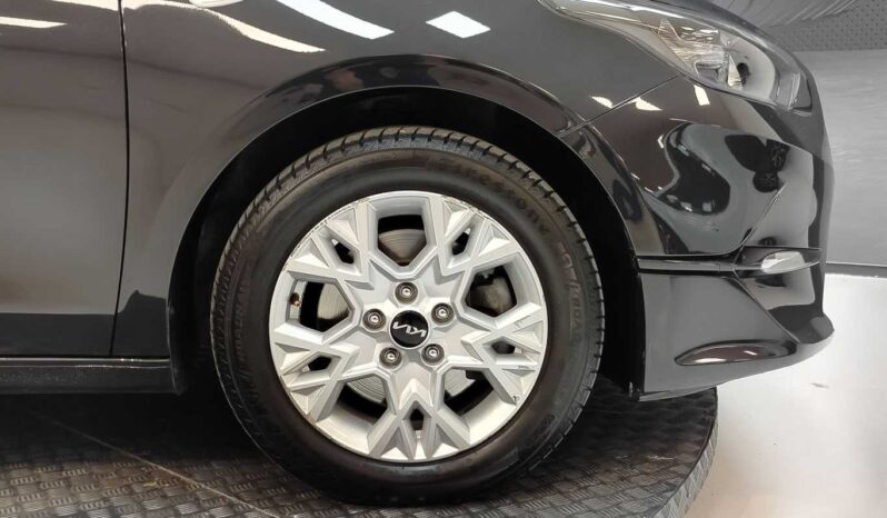 								Kia Ceed full									