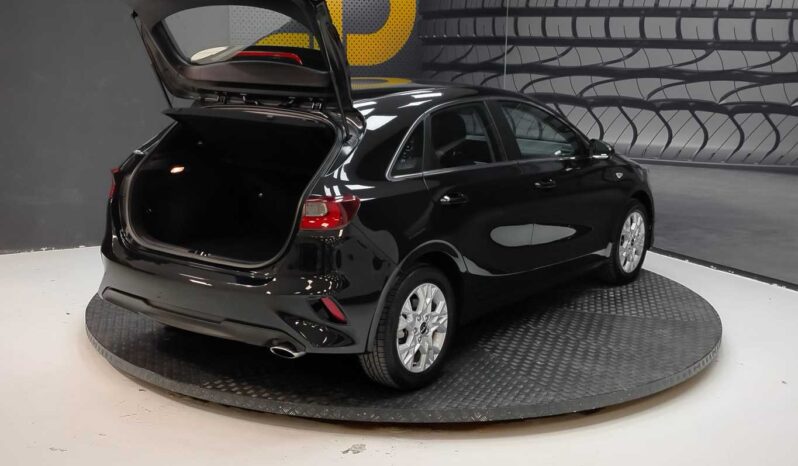 								Kia Ceed full									