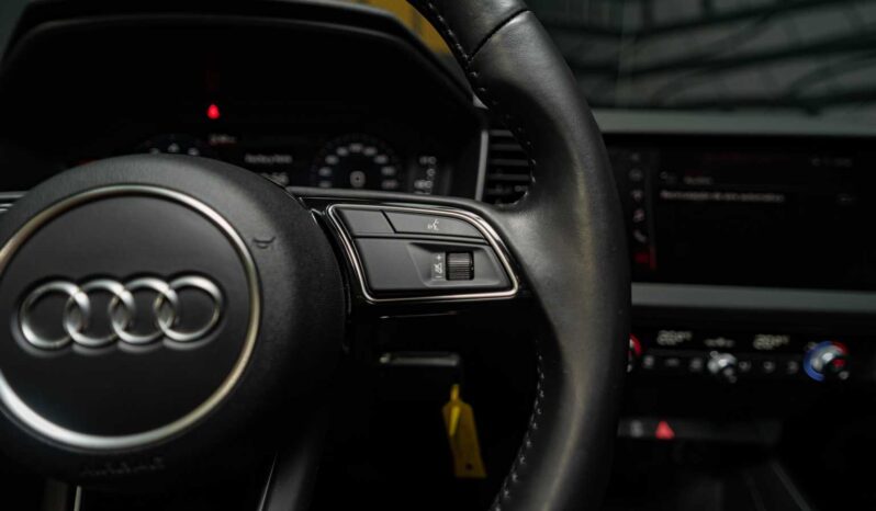 								Audi A1 full									