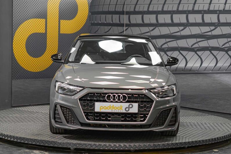 								Audi A1 full									