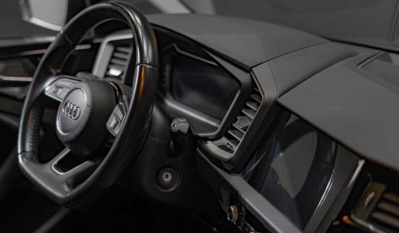 								Audi A1 full									