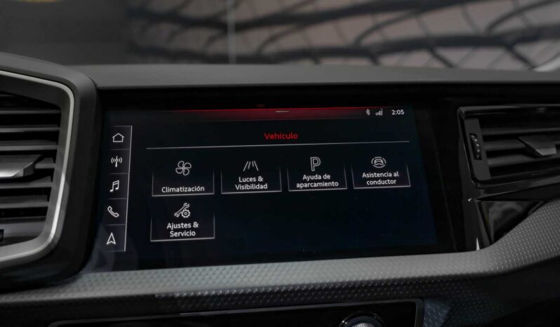 								Audi A1 full									