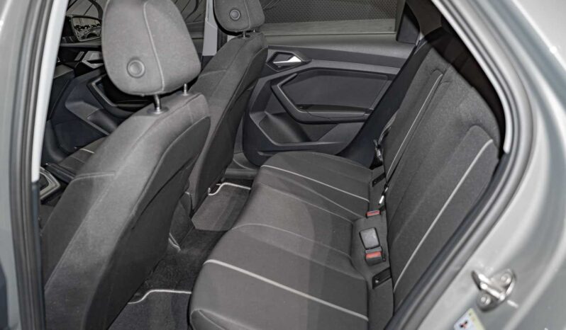 								Audi A1 full									