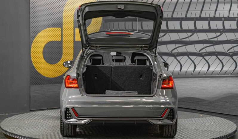 								Audi A1 full									