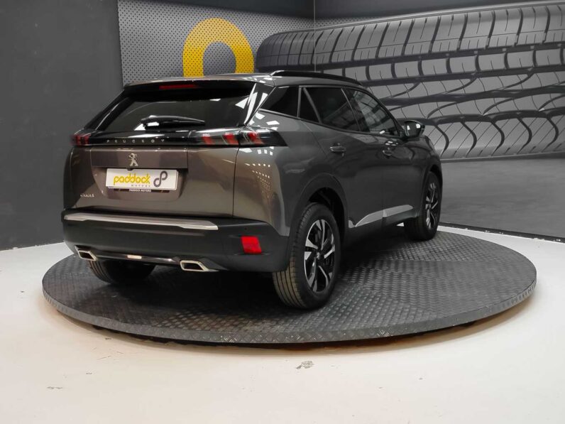 								Peugeot 2008 full									