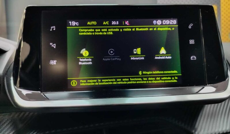 								Peugeot 2008 full									