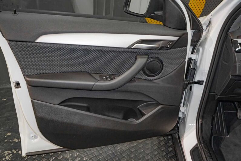 								BMW X2 full									